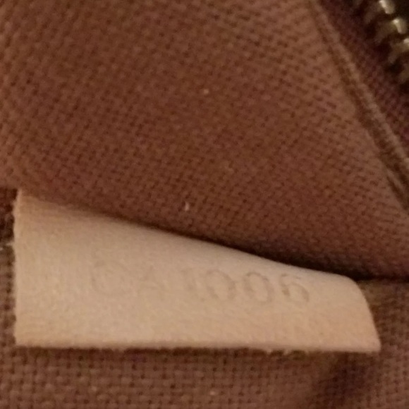 Louis Vuitton horizontal Batignolles - Picture 8 of 9